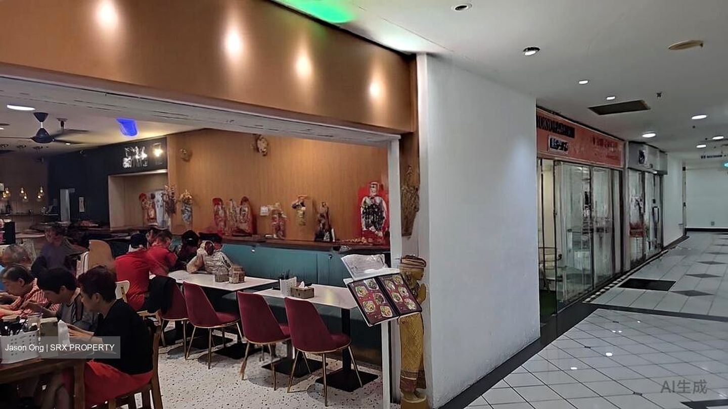 Selegie Road (D7), Retail #526625181